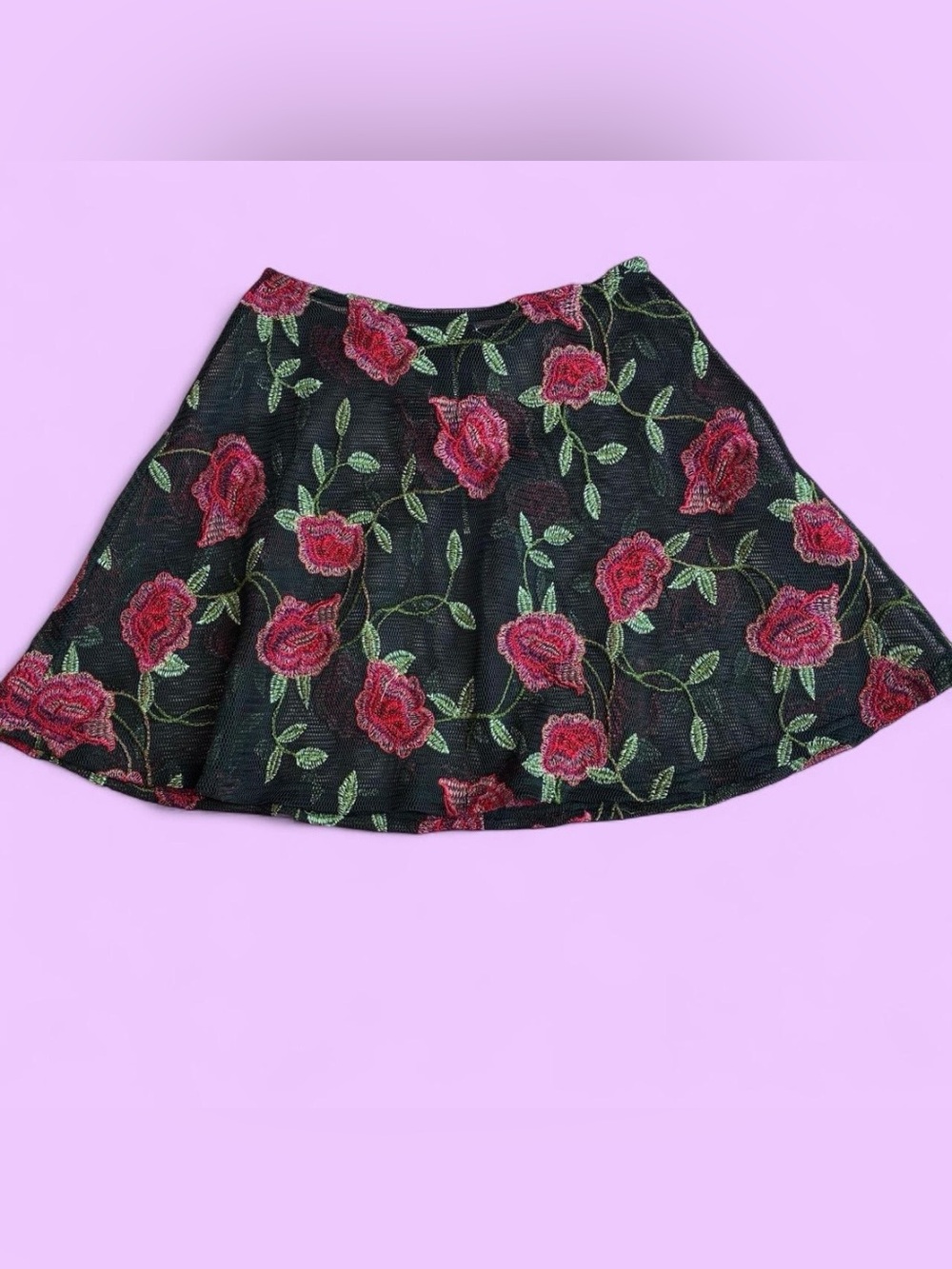 Verty Women’s Mesh Embroidered Rose A-Line Skirt Black Red Roses NWOT Goth Sz L